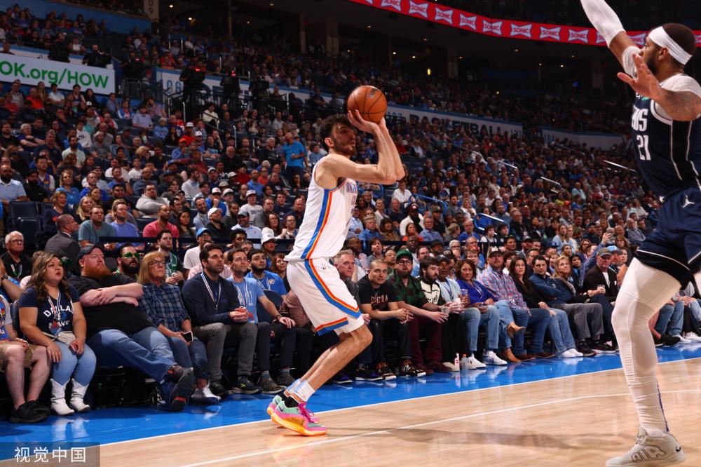 青少年的兴 青少年的兴